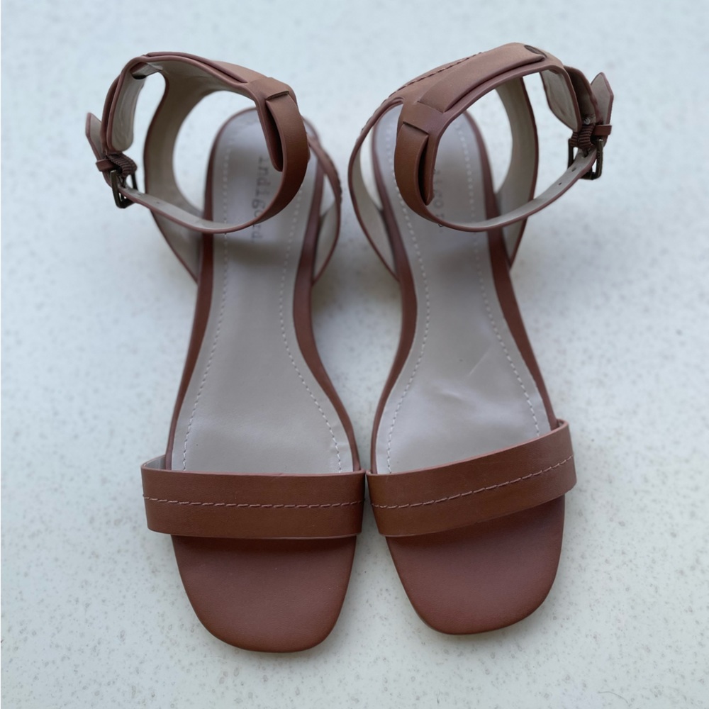 Francesca’s indigo rd cork sandal - 7.5
